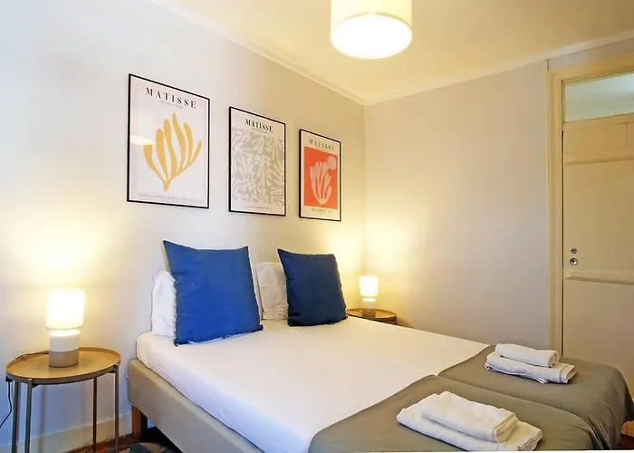 Bh4D With View Heart Of Bairro Alto * Bright 4D * 3+1 Br